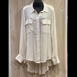 FREE PEOPLE BOHO BUTTON DOWN.. LONG & FLOWY.. MED